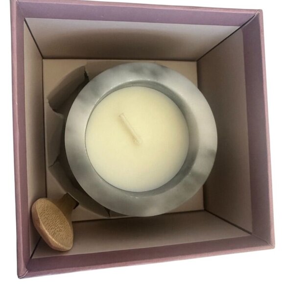 Omala Nourish Skin Balm Candle Uplift Grapefruit Eucalyptus Blood Orange 3.5 oz - Picture 6 of 11